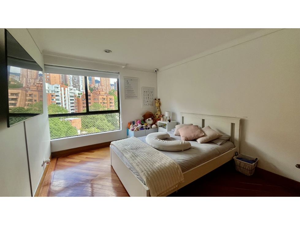 Apartamento de 3 alcobas para remodelar en el Poblado — foto 6