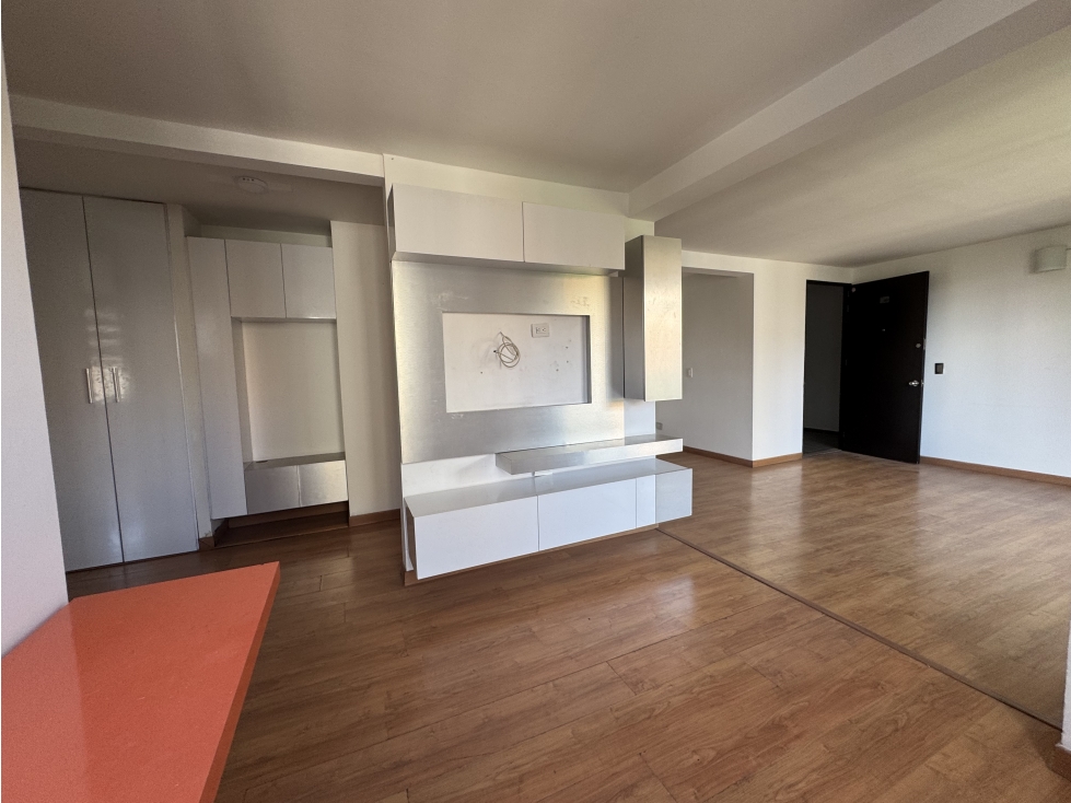 82 m² totalmente remodelados + piso 18 + vista abierta — foto 5