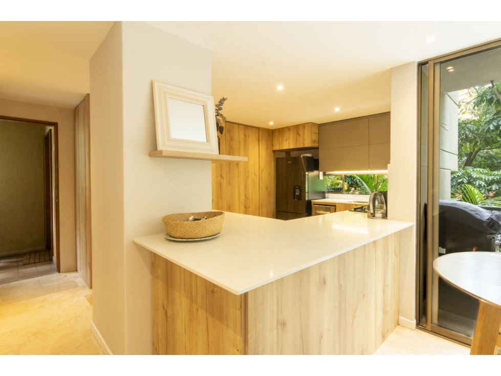 Hermoso apartamento en venta en sector de el Campestre - El Poblado — foto 5