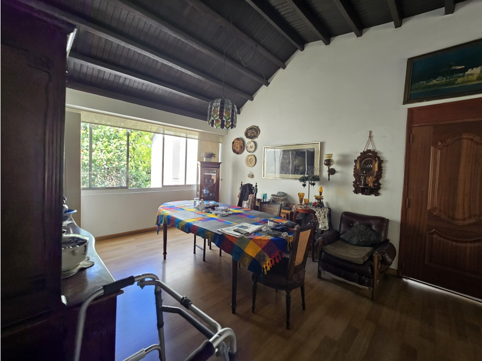 Amplio aparamento en venta sector La Aguacatala — foto 4