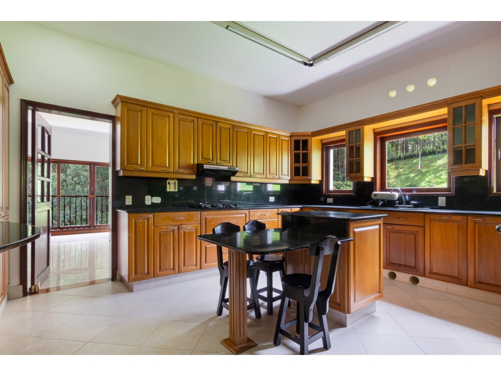 Casa en venta en Las Palmas - El Poblado — foto 3