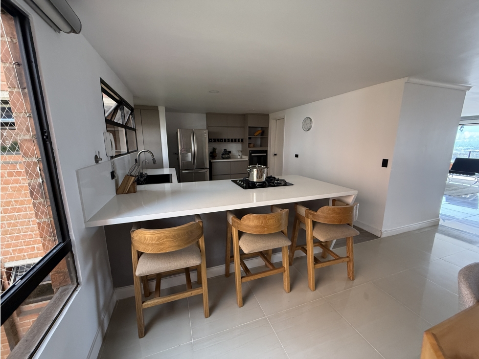 Espectacular apartamento amoblado y remodelado en Castropol — foto 5