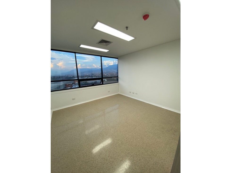 Oficina en venta, Envigado. - 1