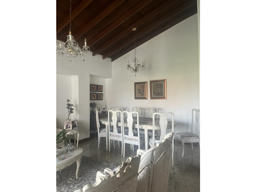 Amplio apartamento ubicado muy cerca del Cerro Nutibara — foto 4
