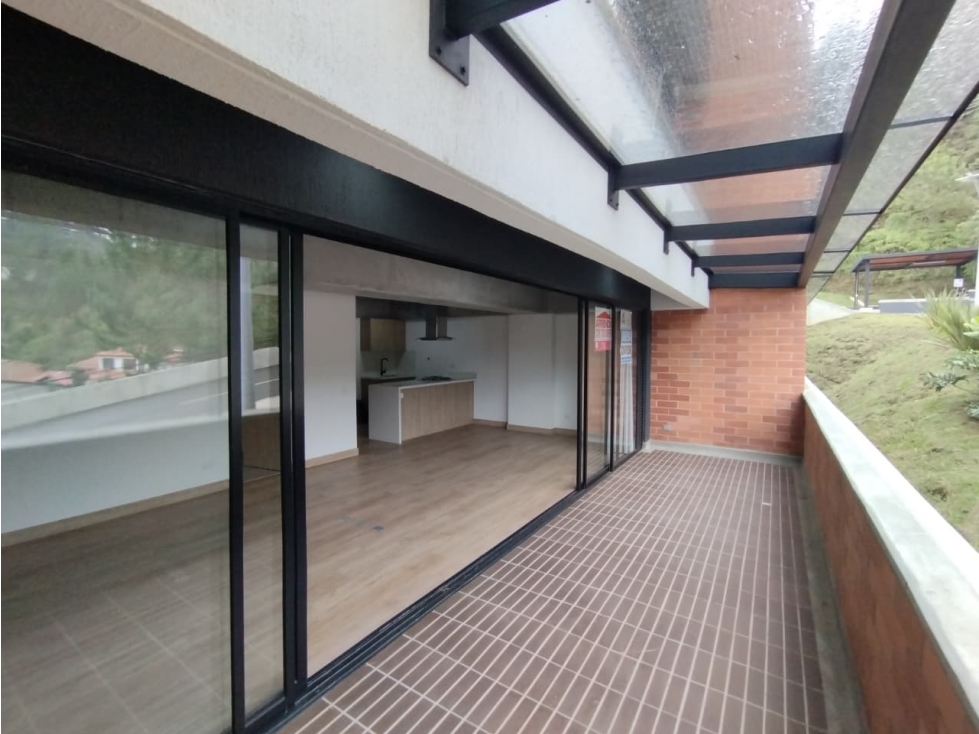 Apartamento en venta en sector de Puro Cuero - El Retiro — foto 2