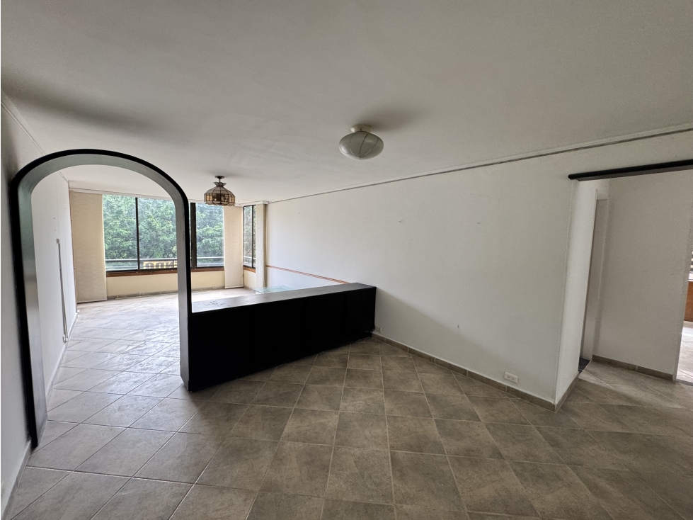 Apartamento con enorme potencial en el corazón de El Poblado — foto 6