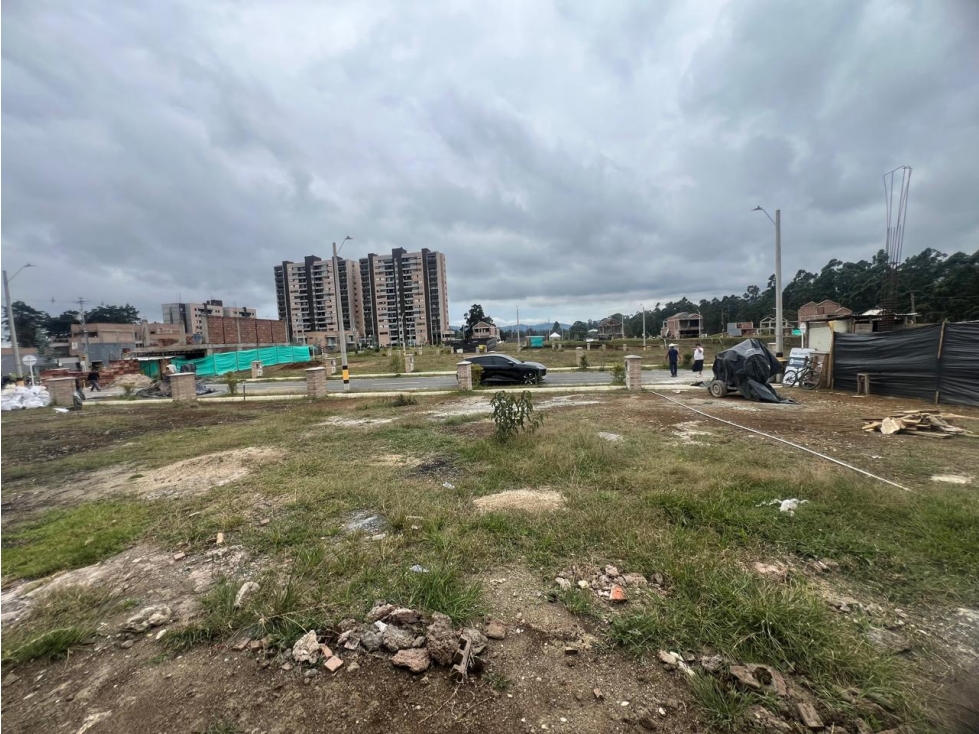Lote Plano, Ubicación Central en Venta, San Antonio de Pereira — foto 6