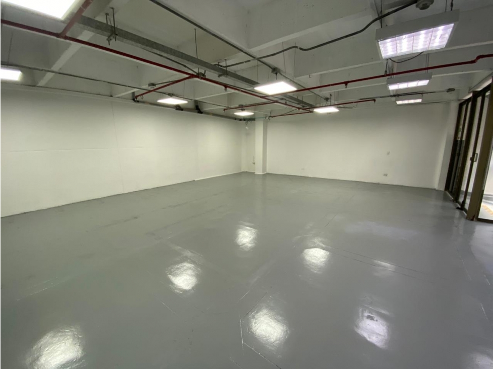 VENTA DE LOCAL COMERCIAL AVES MARIA — foto 4