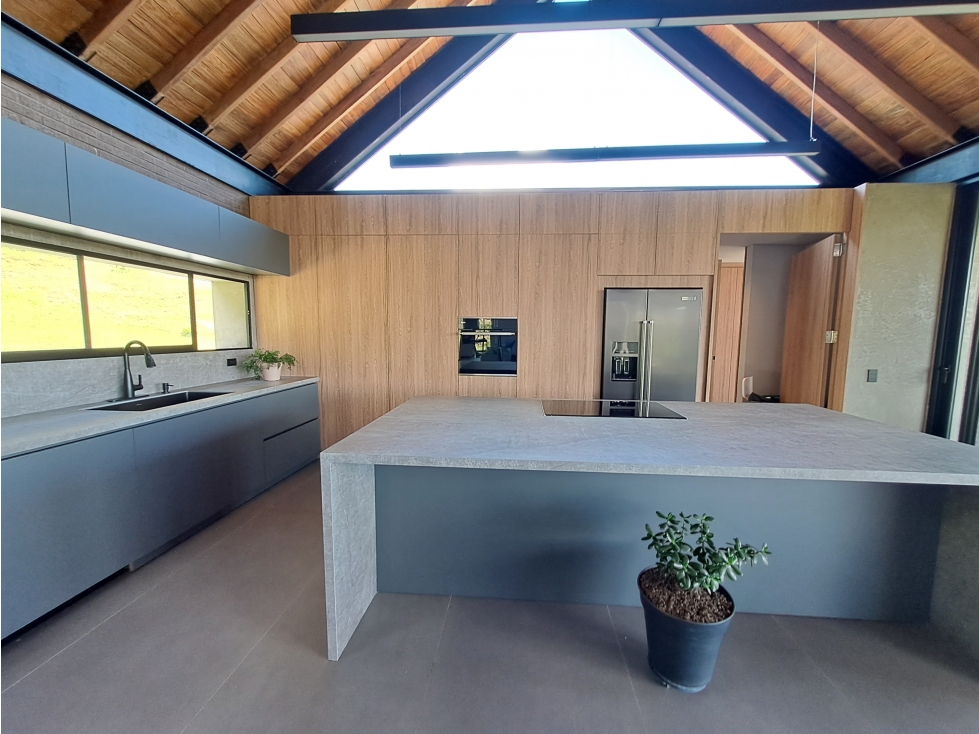 Casa en venta Envigado Alto de las Palmas — foto 6