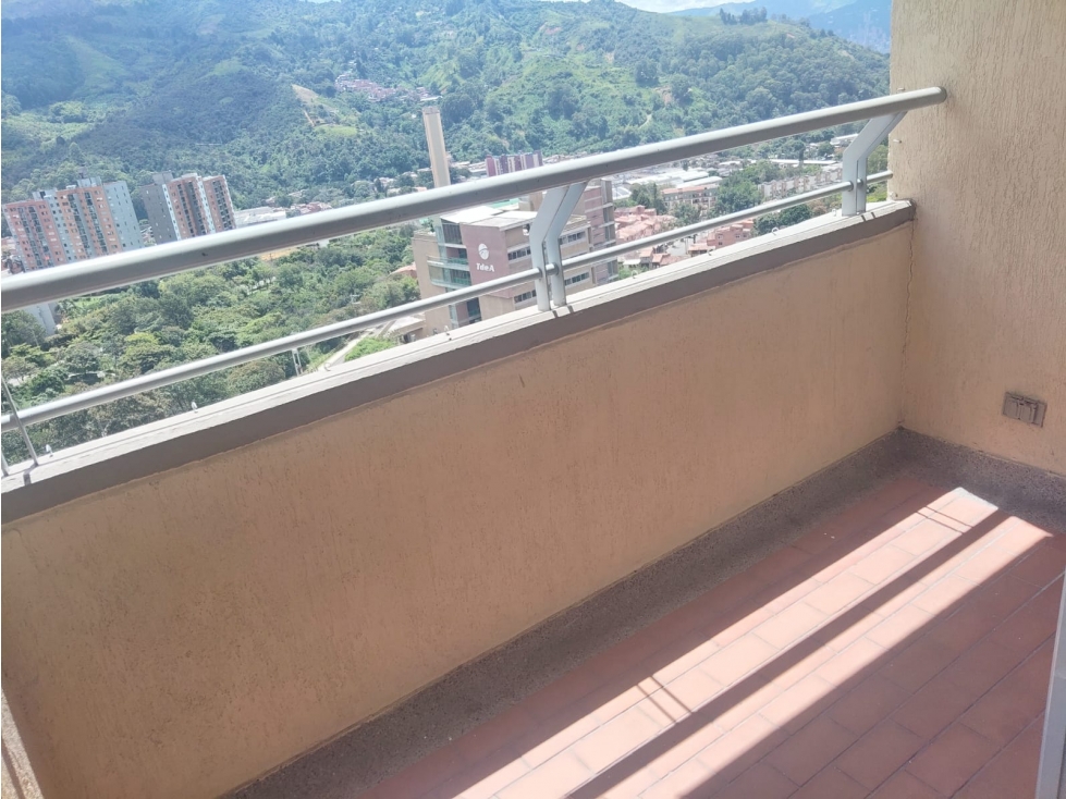 Torres de Barcelona Ditaires itagui — foto 4