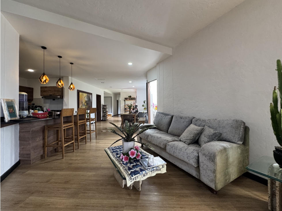 Espectacular Casa Campestre con Vista a la Ciudad | El Escobero — foto 6