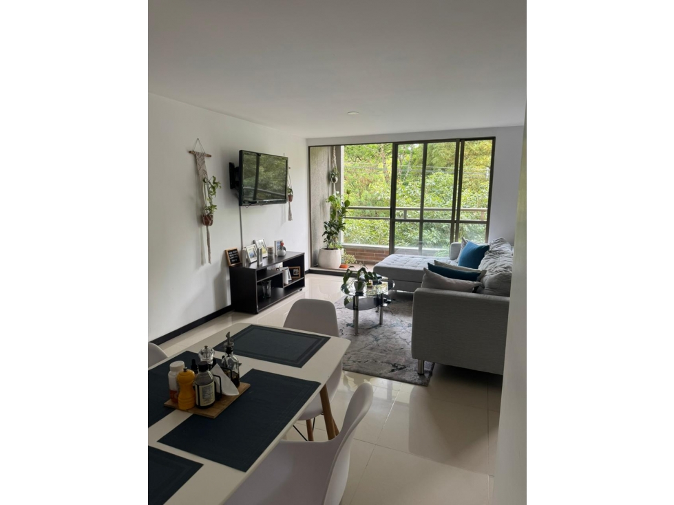 Apartamento en venta en sector de via Linares - El Poblado — foto 3
