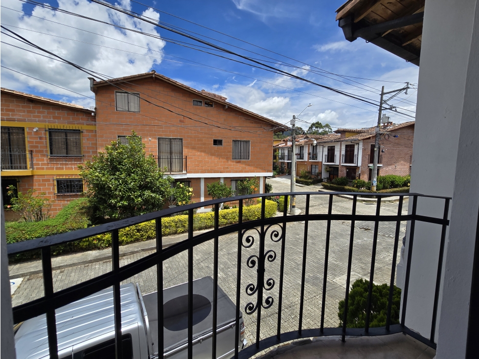 ¡Se vende casa 2 niveles en el sector de La Ceja!