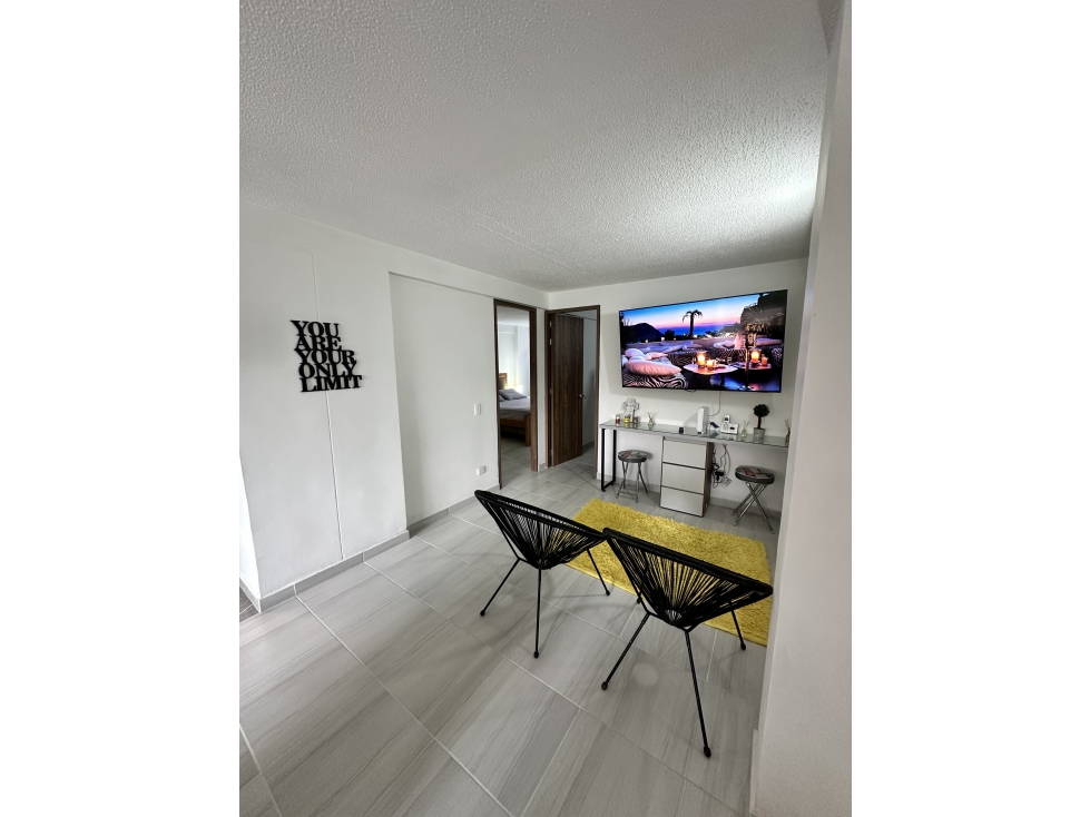 Apto amoblado en El Poblado La Frontera, REMODELADO — foto 5