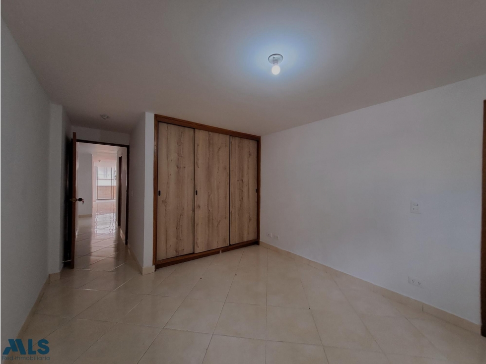Apartamento en parte plana de sabaneta cerca de todo — foto 6