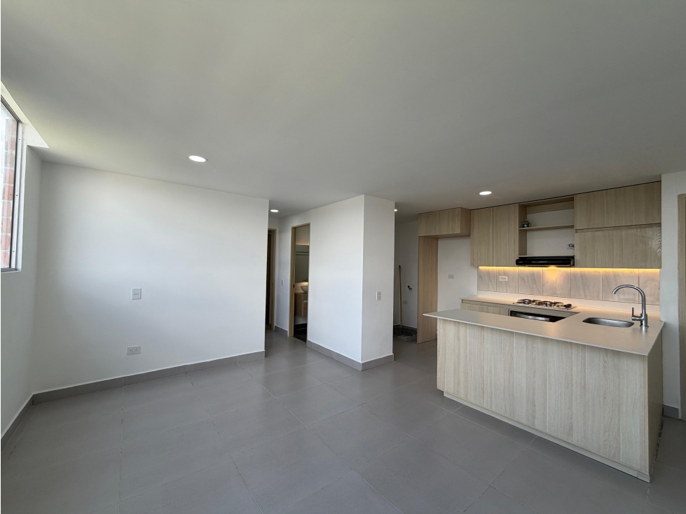 SE VENDE APARTAMENTO, RIONEGRO, SECTOR TRANVIA — foto 2