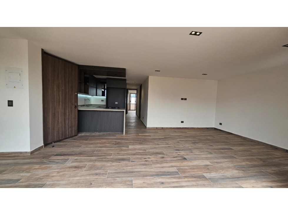Apartamento Conquistadores | 1 por piso | 3 alcobas | 90 Mts $870M — foto 3