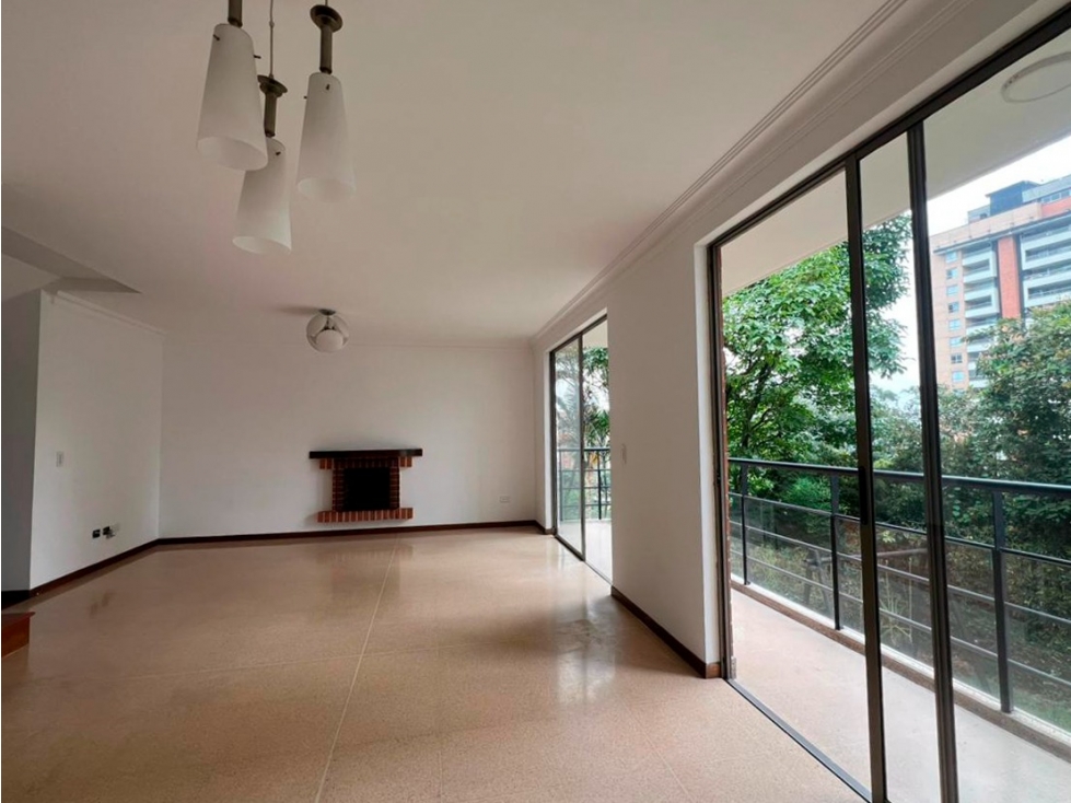 Casa unidad cerrada, piscina Envigado 3 alcobas con baño ó 4 alcobas — foto 5