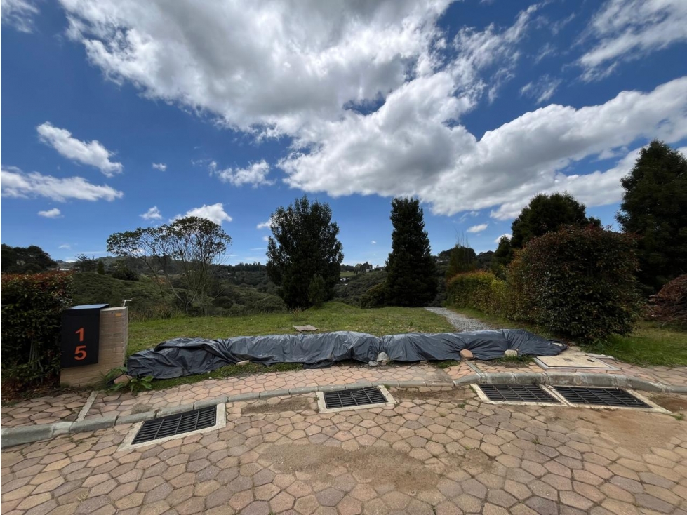 Lote en Palmas dentro de condominio — foto 6