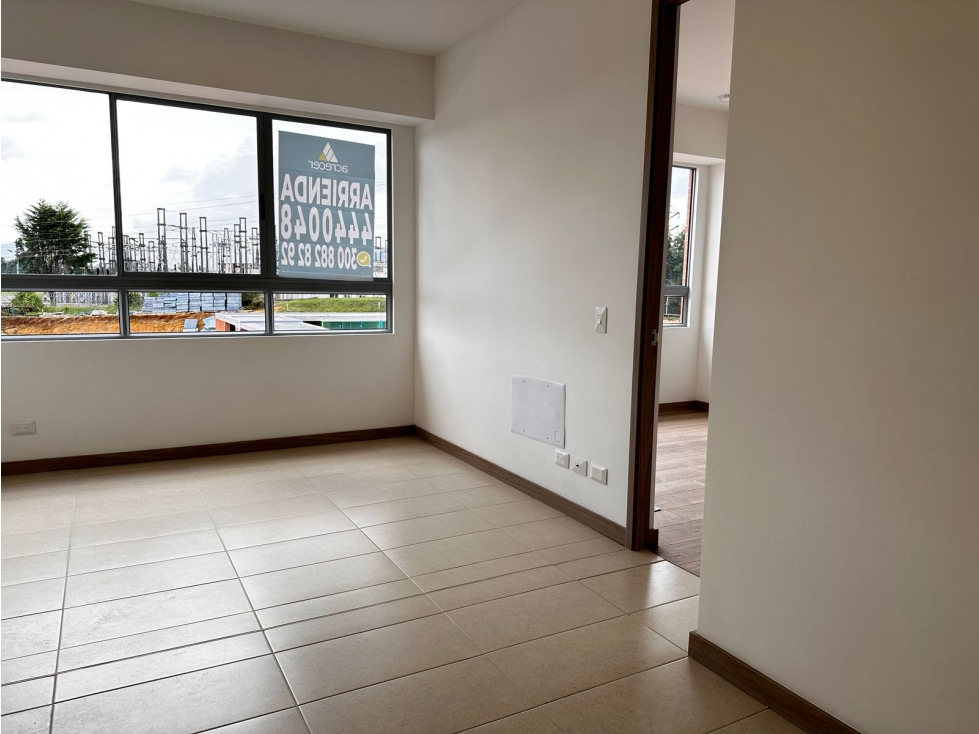 Aparta estudio, en venta, Rionegro, San Nicolas — foto 3