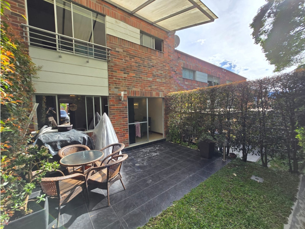 VENTA ESPECTACULAR CASA EN UNDIDAD CERRADA,SECTOR SAN LUCAS ENVIGADO — foto 6