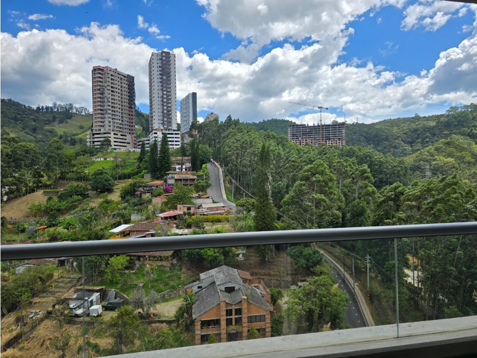 Apto para estrenar en Sabaneta, Loma de San José