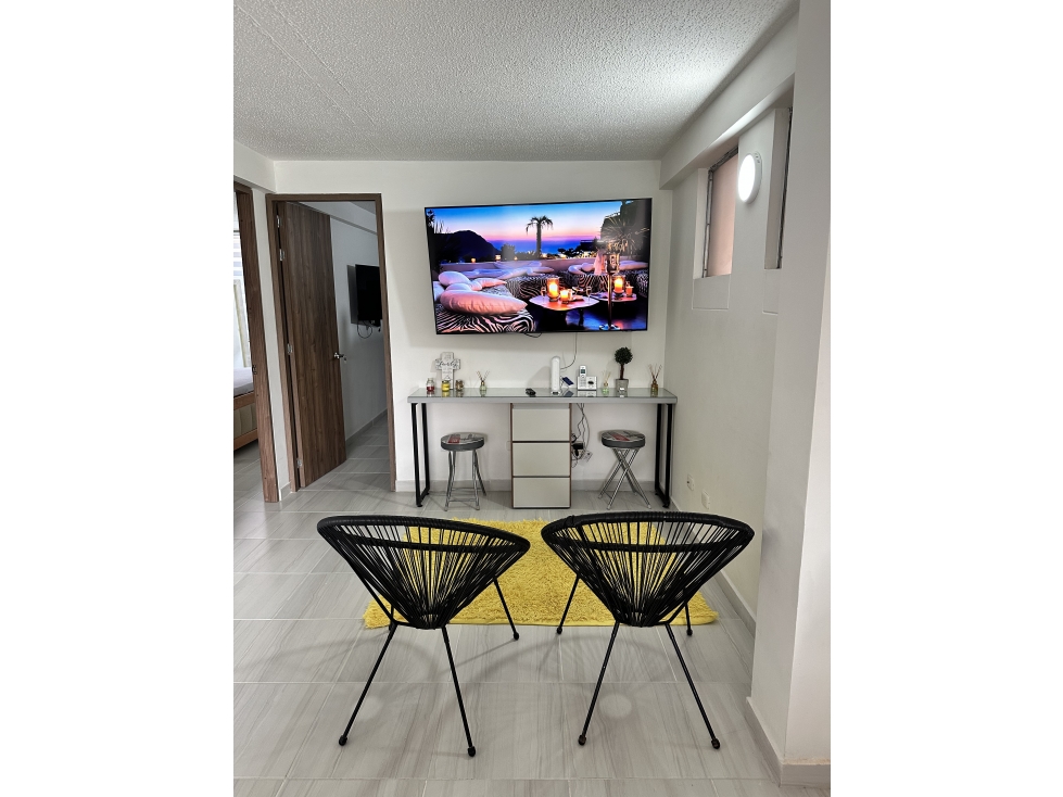 Apto amoblado en El Poblado La Frontera, REMODELADO — foto 6