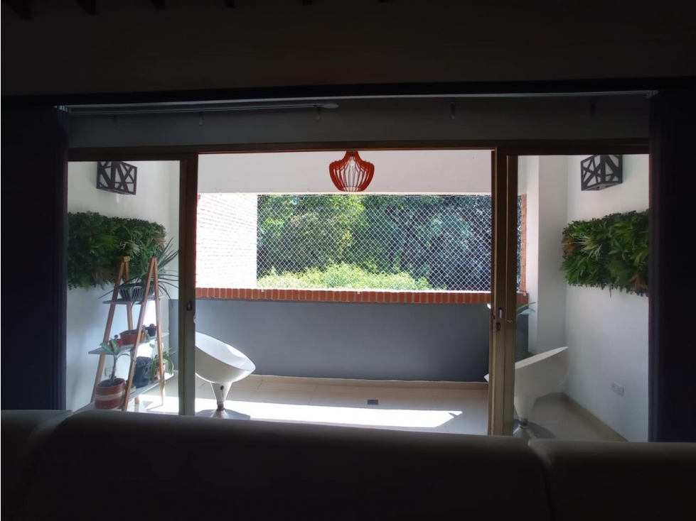 Apartamento Dúplex remodelado-Trav inferior — foto 4