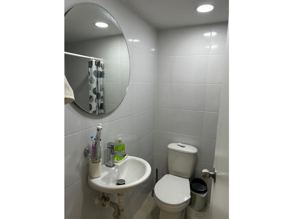 Apartamento en Carlos e restrepo — foto 4