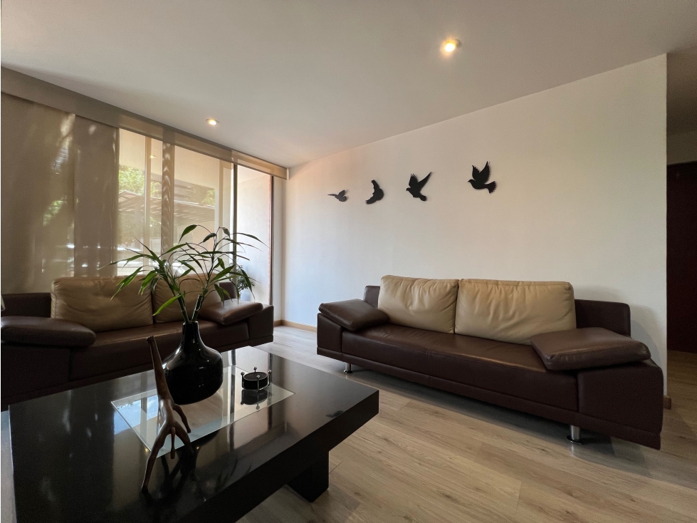 Apartamento remodelado en unidad completa. — foto 3