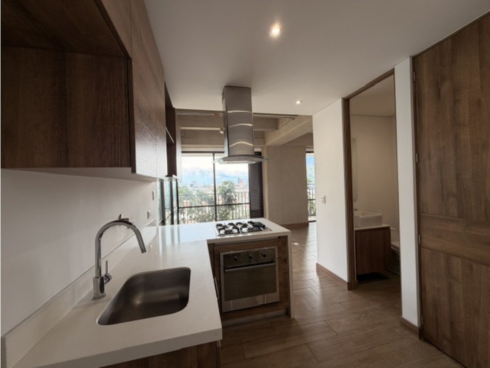 Apartaestudio para venta en el Poblado, ciudad del Rio — foto 3