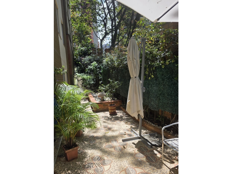 Apartamento con jardin Camino verde, sector plano