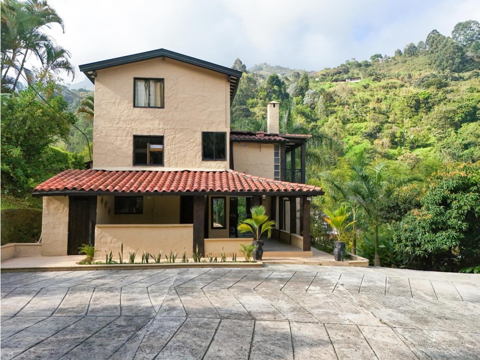 Finca en venta en Copacabana sector quebrada arriba