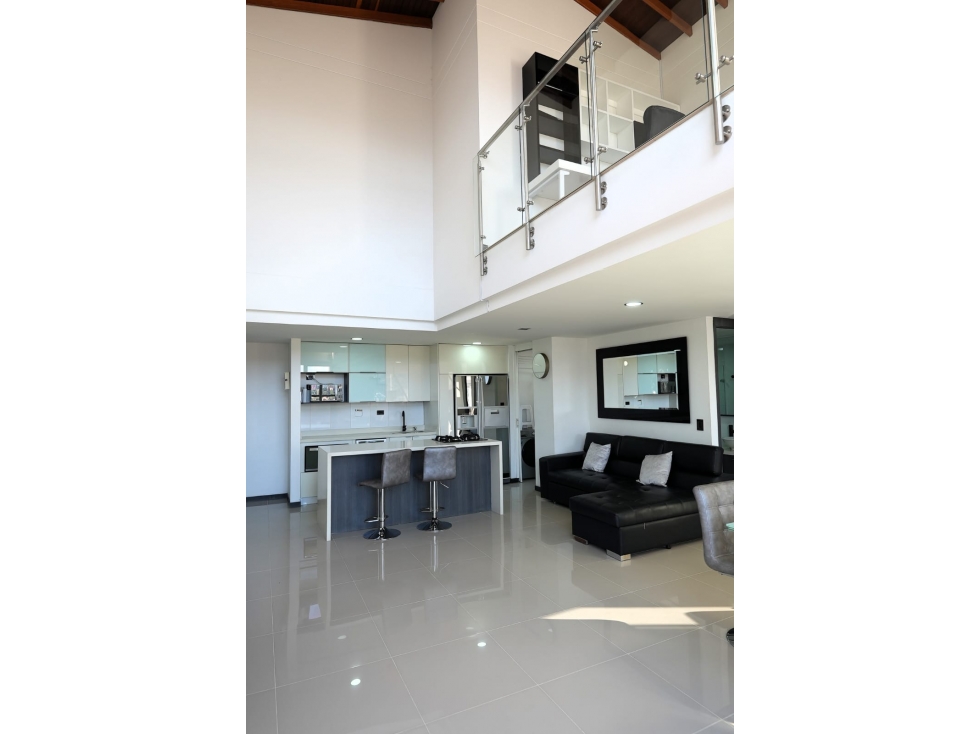 Penthouse en envigado sector la abadia