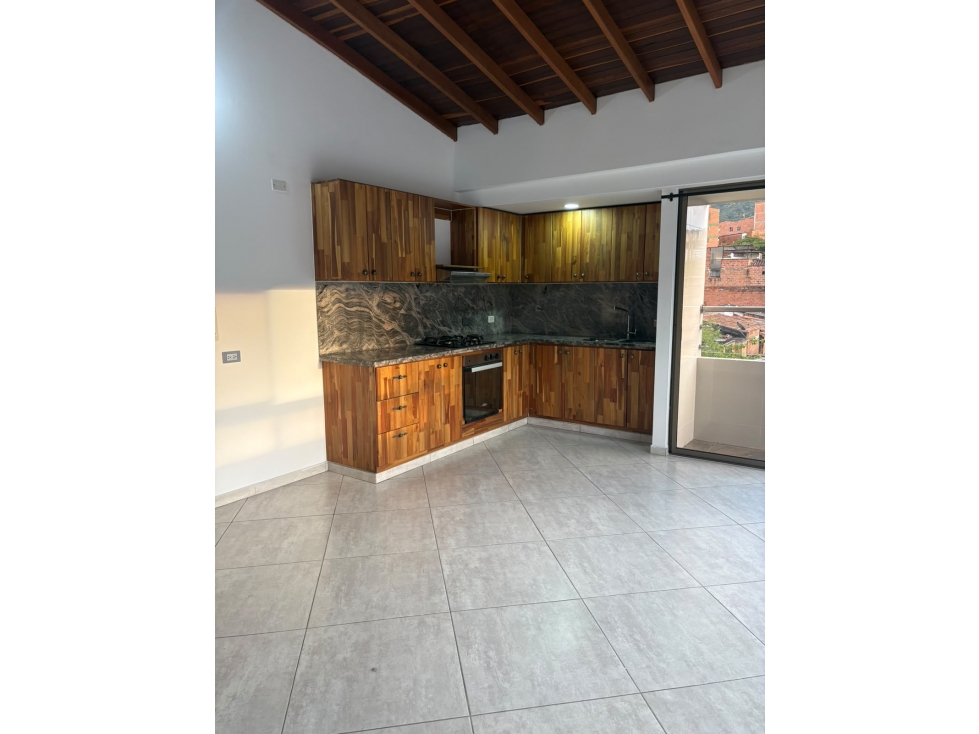 Se arrienda apartamento en envigado sector alcala