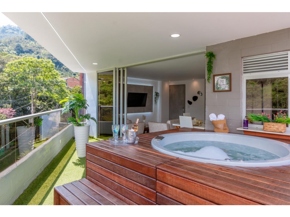 Apartamento en venta con terraza, jacuzzi y vista panorámica — foto 3
