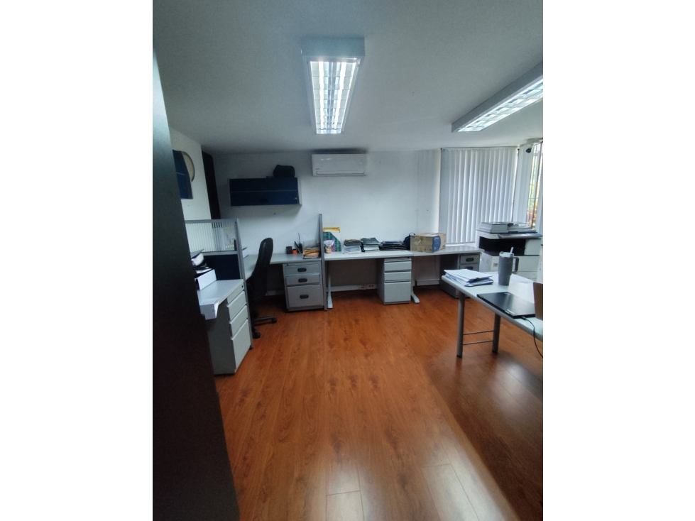 Se arrienda o se vende oficina en el poblado — foto 4
