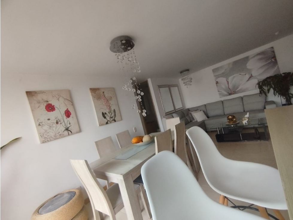 Apartamento para arriendo en sabaneta amoblado o sin amoblar — foto 2