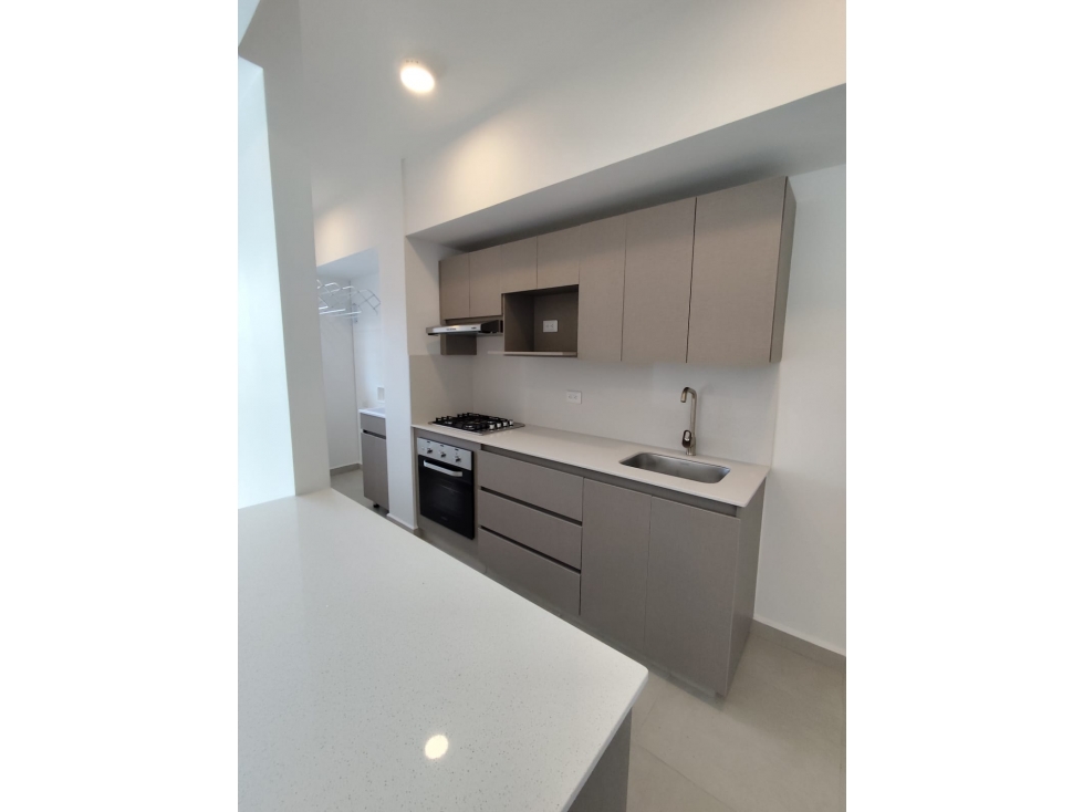 Apartamento para arrendamiento al lado de viva envigado — foto 2