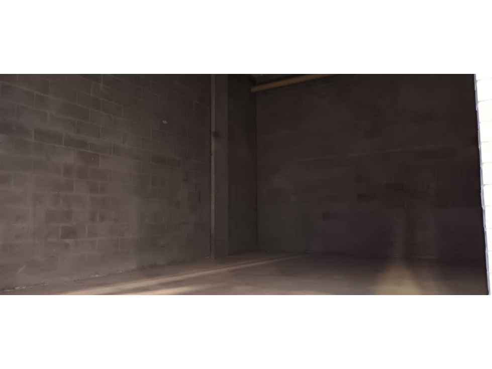 Se vende local comercial en la vía de la moda Itagüí - 5
