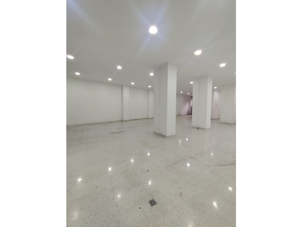 Local comercial para arriendo sector pilsen las margaritas - 3