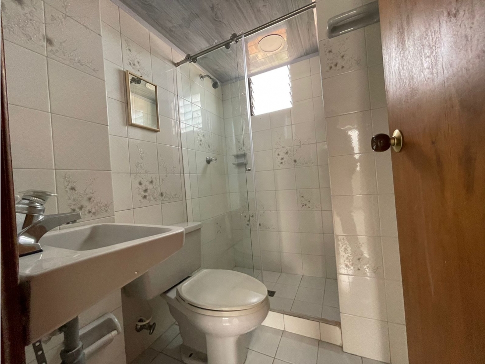 Casa en calazans medellín para venta o arriendo — foto 3