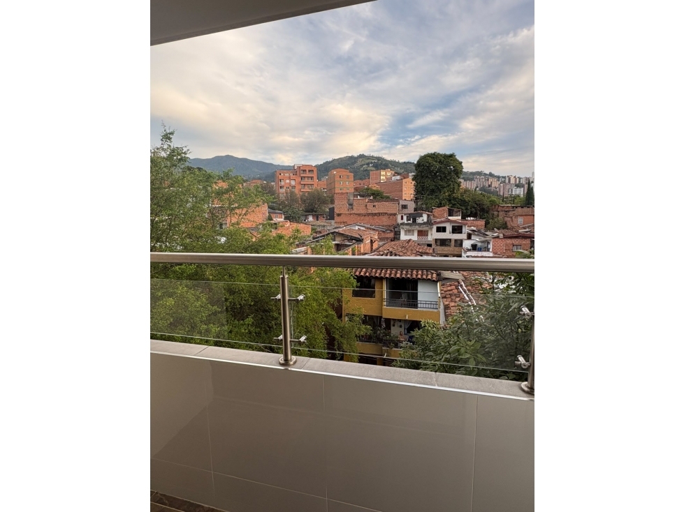Se arrienda apartamento en envigado sector alcala — foto 4