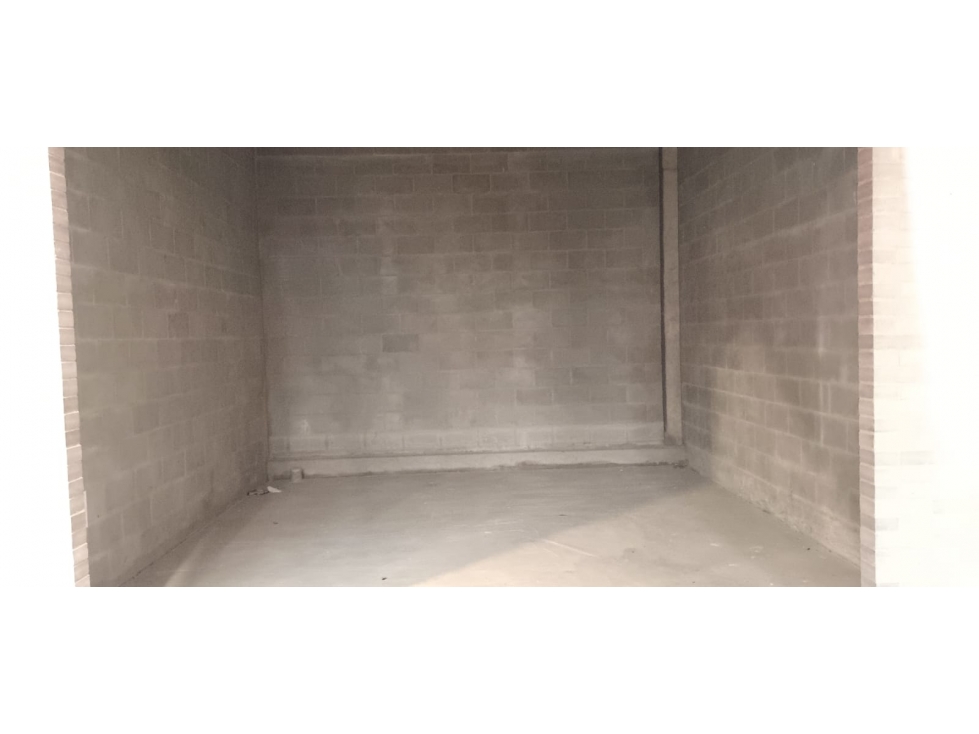Se vende local comercial en la vía de la moda Itagüí - 1