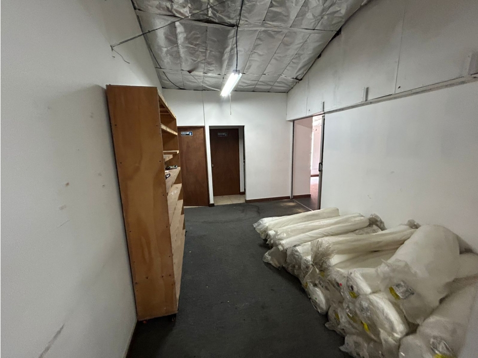Se Arrienda bodega en el sector de San Diego — foto 6