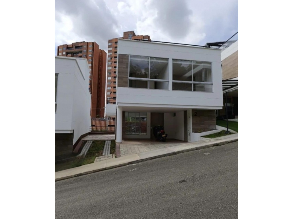 Casa en venta transversal intermedia