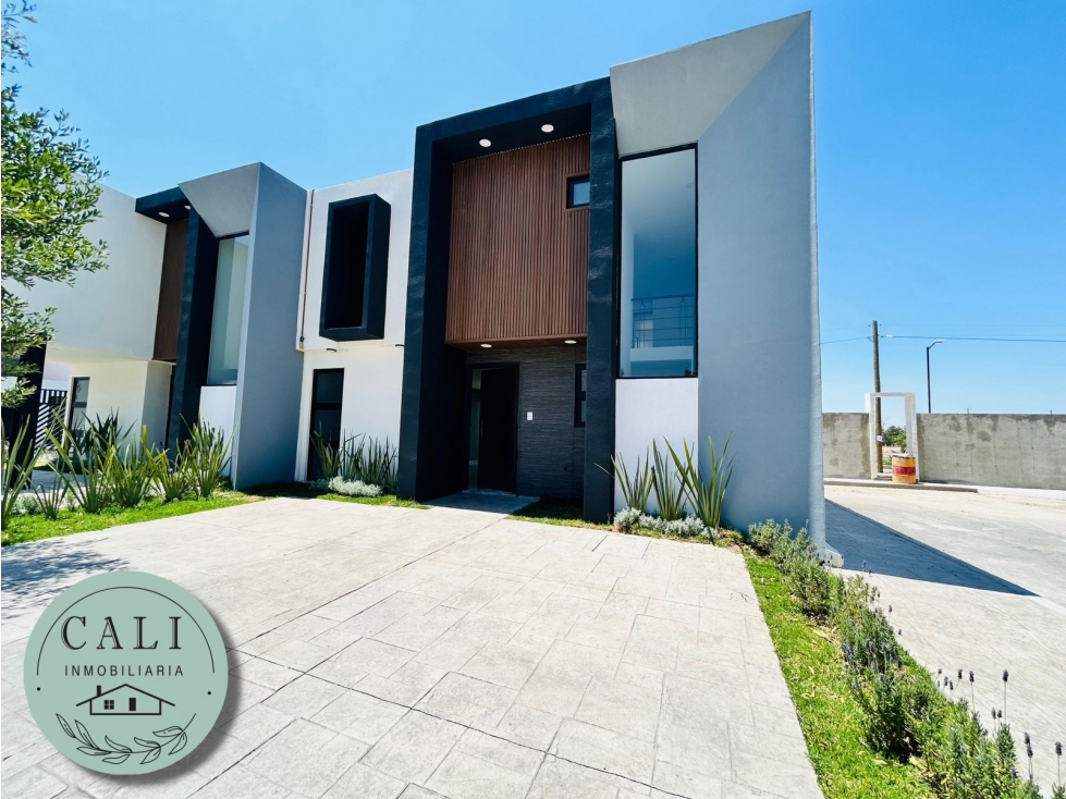 Se VENDE casa en la Joya Premium, Mineral de la Reforma Hidalgo
