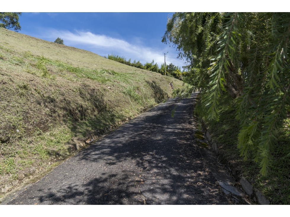 Hermoso lote en Rionegro Sajonia Cerca de Asados Doña Rosa — foto 6