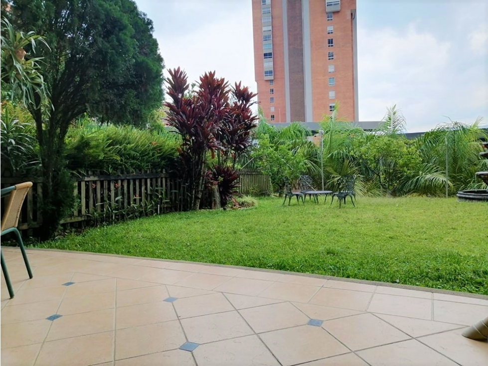 Casa tradicional en el Poblado La Calera / Potencial para remodelar — foto 6