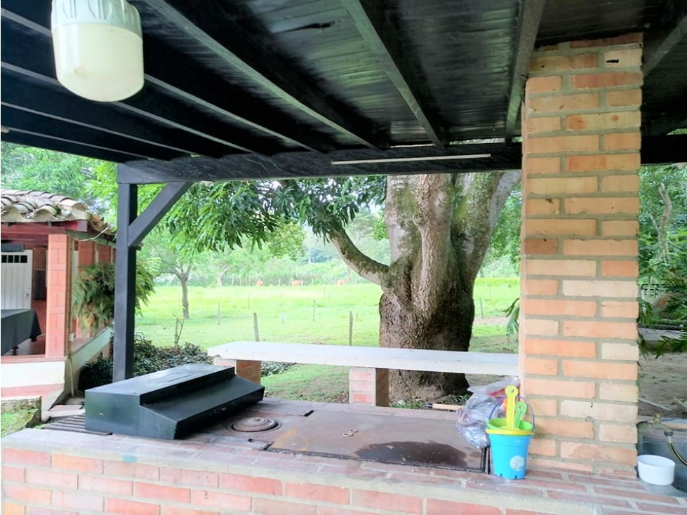 Finca via San Jerónimo Sata Fe de Ant. Recreo/Restaurante/Hotel/Etc — foto 6
